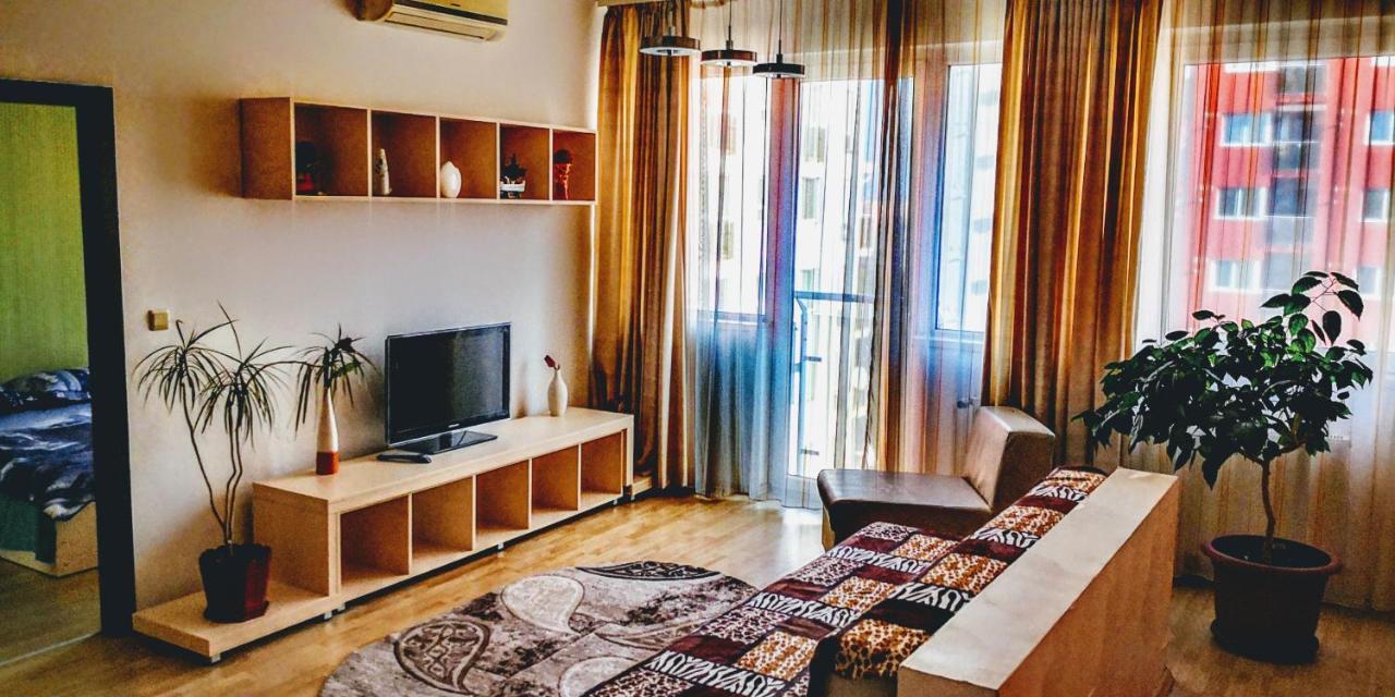 Relaxing & Welcome Apartment, Ared, Uta Arad Kültér fotó